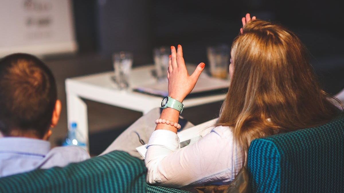 才說想買房！爸媽就限定「只能選透天」他超後悔