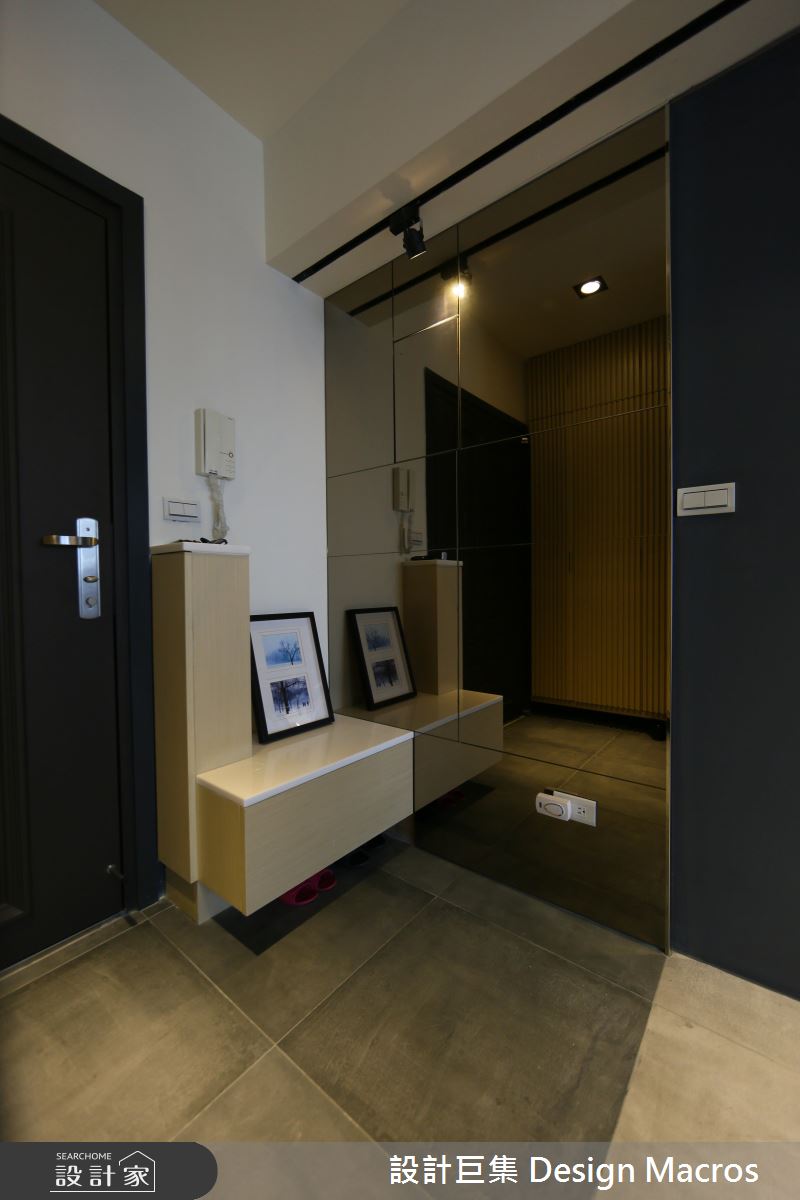 28 坪河景老屋化身鑽石單身女郎的暖調居所！在陽台坐擁精品生活