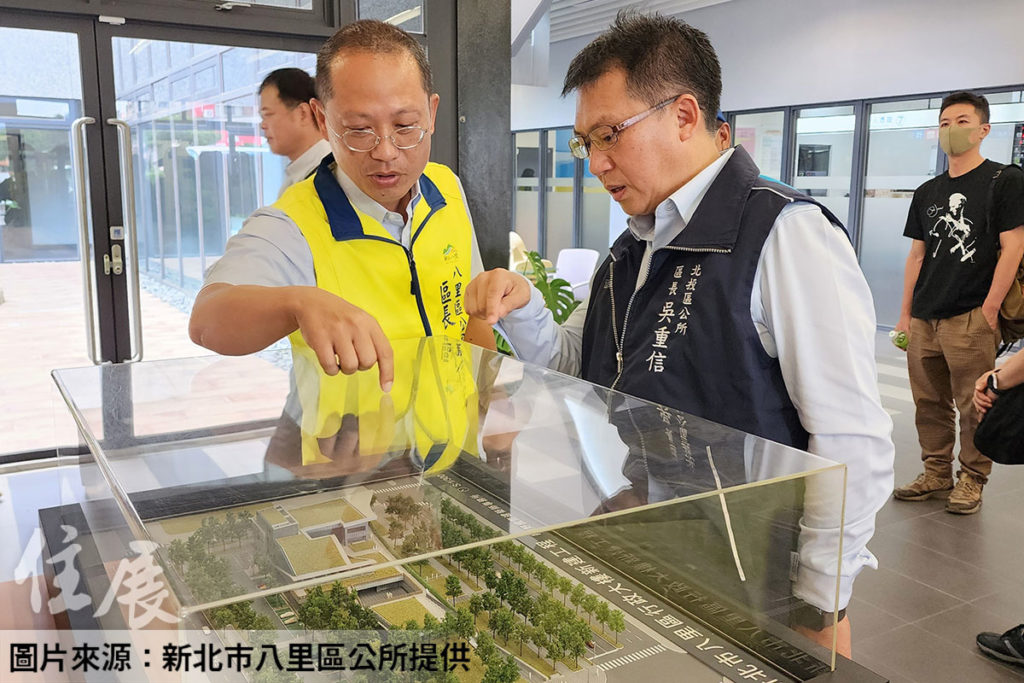 呼應淨零趨勢 新北八里行政中心 取得黃金級綠建築