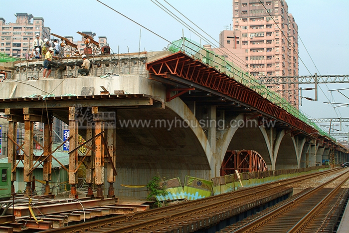 公建招標改採最有利標　高市祭五大配套