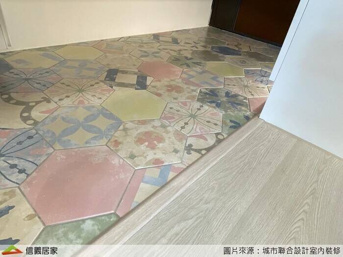 空間動起來！色牆混搭花磚，打造藝文感居家