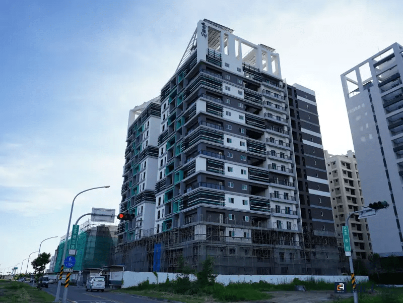 台南這區預售案五年推150案！大型預售屋建案進入對保期 安南地政會同地...