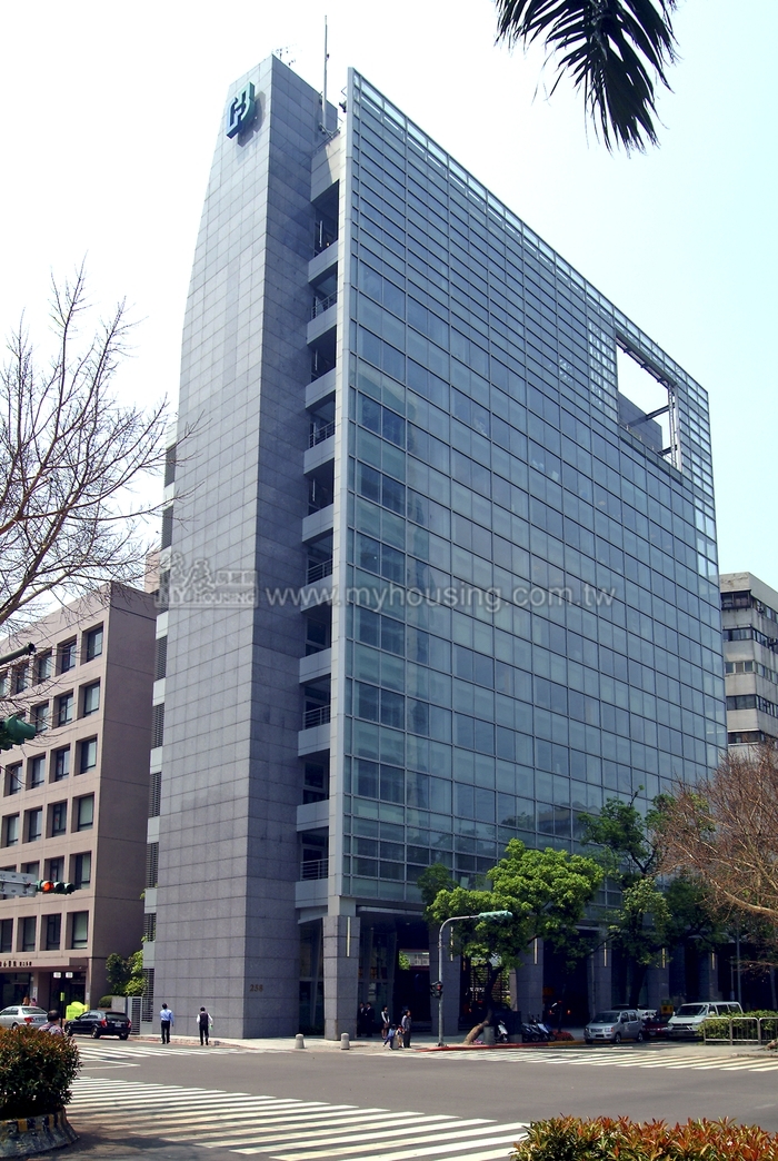 政府推綠能　壽險業者也瘋投資