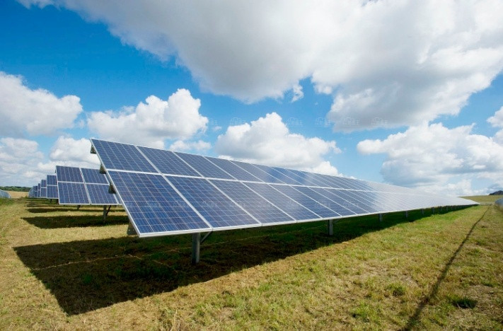 新建物須設太陽能板 頂樓原有空間功能影響衝擊大