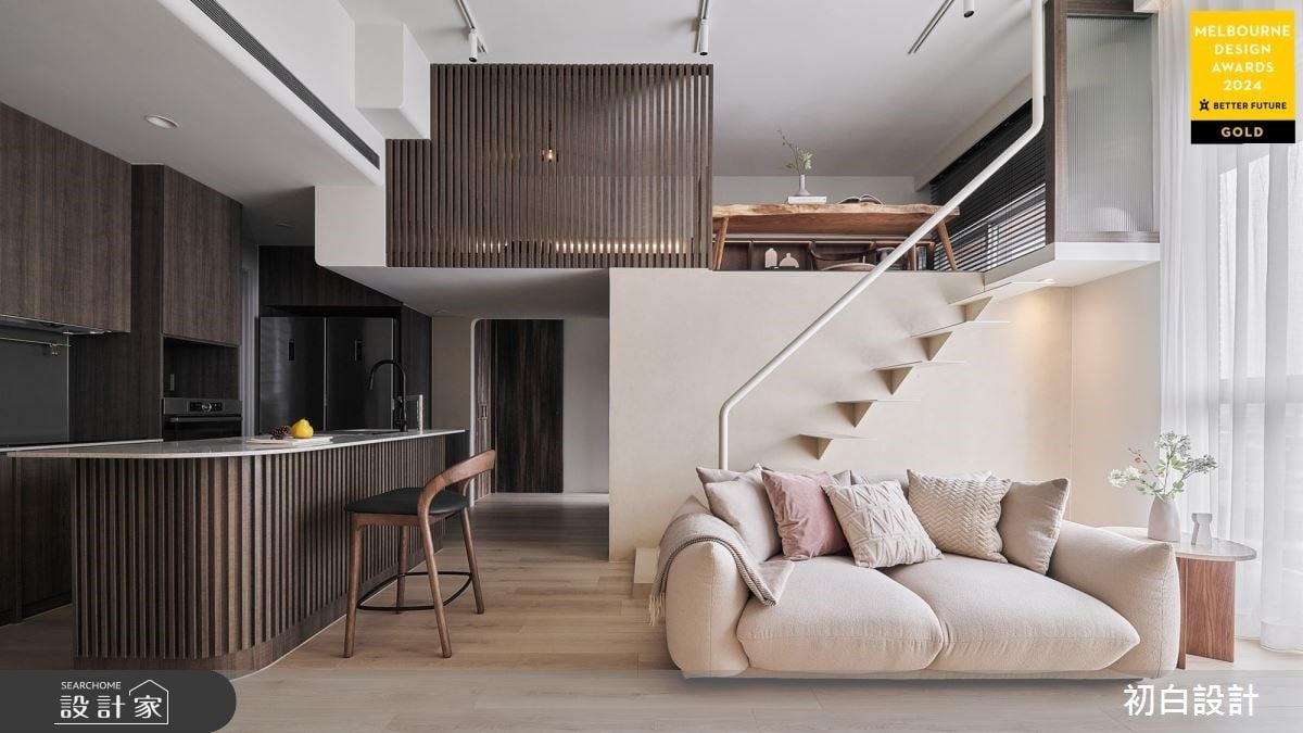 榮獲2024墨爾本設計大獎-金獎肯定！木質禪意現代風小宅，竟還兼具收納與...