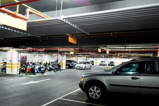 建物地下室當停車場　可減房屋稅
