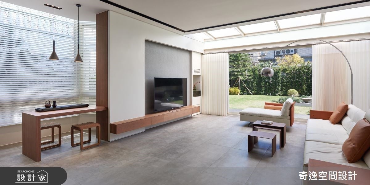 中古透天變身台版日落豪宅! 簡約清水模、頂級視聽室、綠意品茗區、居家...