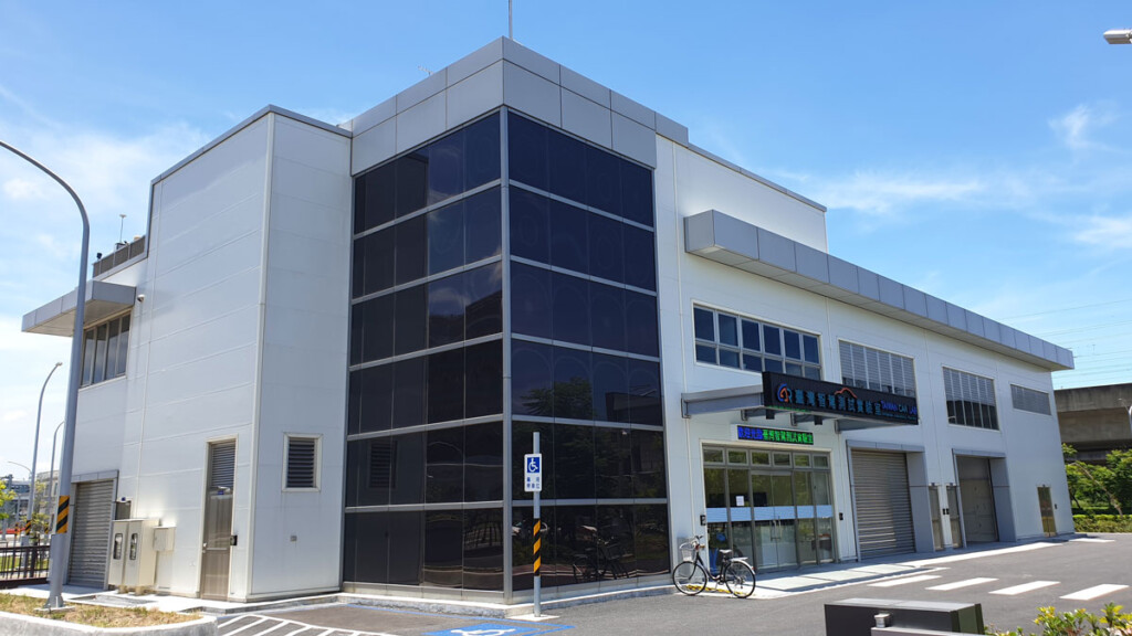 低碳綠能新趨勢 屋頂種電不夠看 建築立面也要發電？