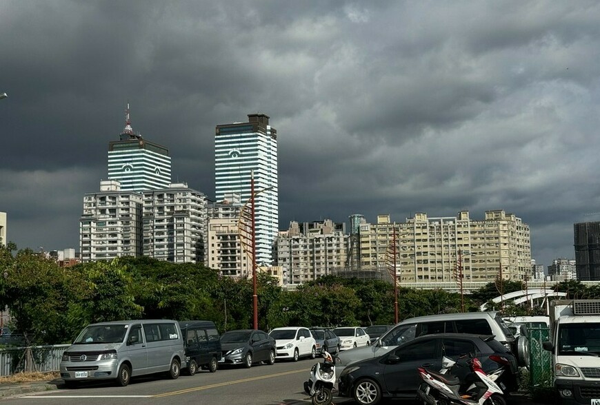 新建案管委會變建商一言堂？住戶揭：會議3分鐘通過千萬預算　連反對機會...