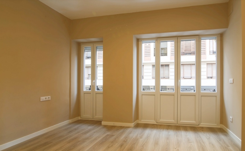 「巨嬰房東」擺爛！租客狠酸一句 媽媽秒上門護兒