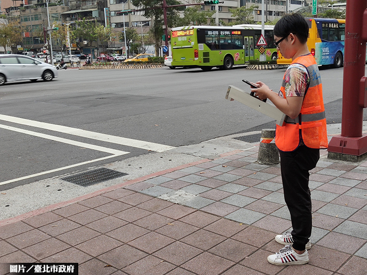 道路履歷智慧化 施工責任即時查
