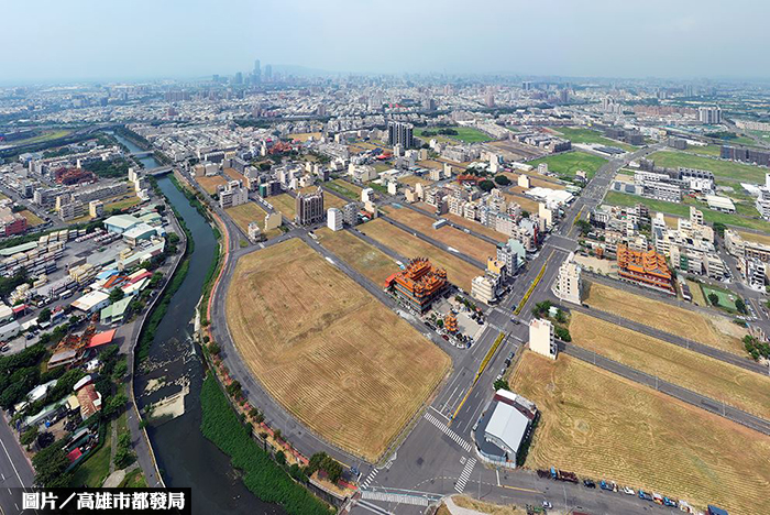 大林蒲遷村 首創一坪換一坪