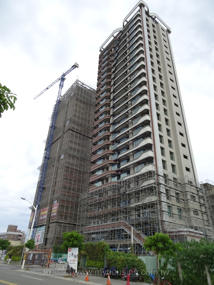 中路土地標高價 新案房價向錢衝