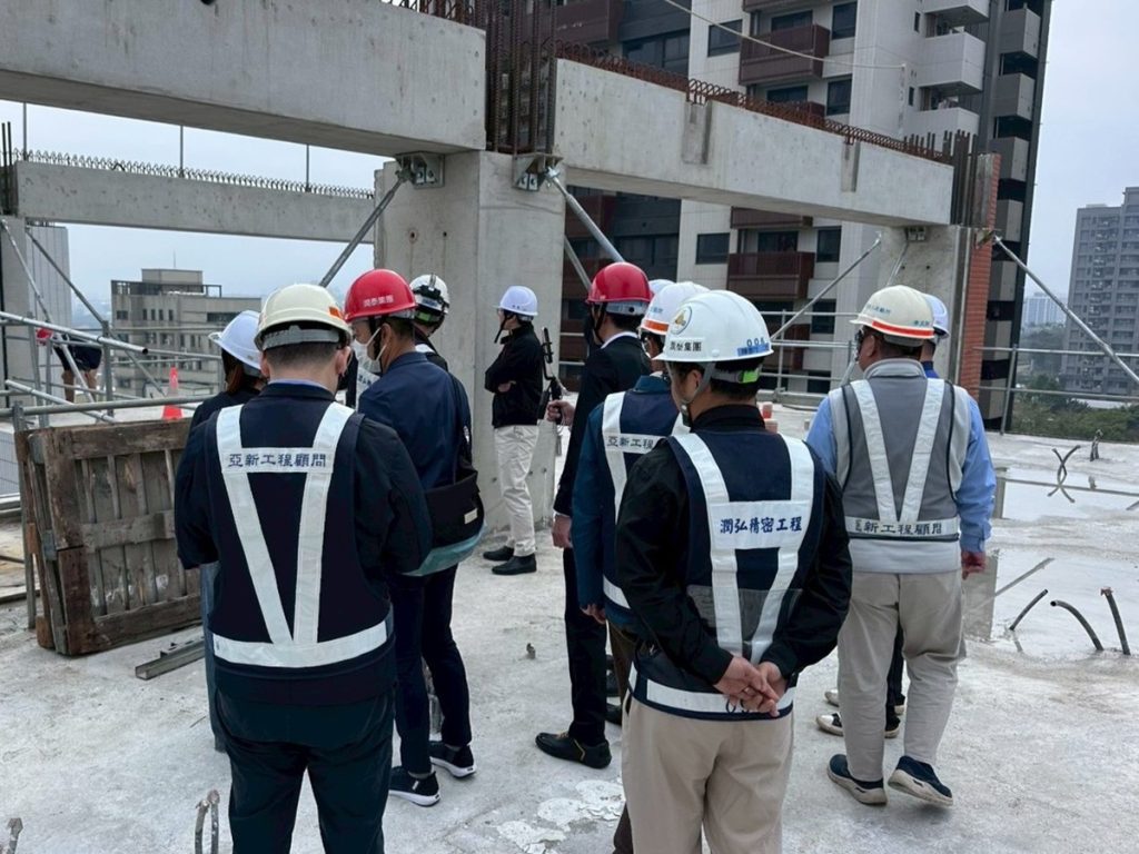 全台首座「全預鑄」社宅在桃園！日本營建大廠親訪工地　台日交流營建技術