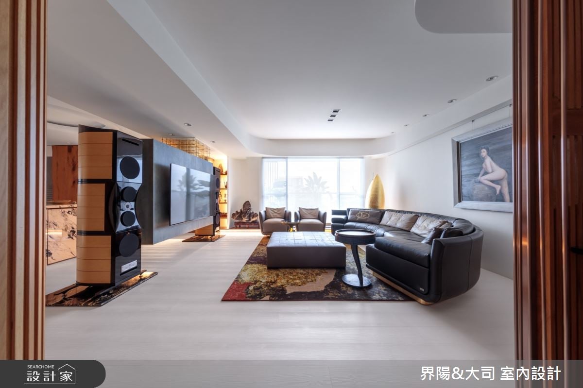 融合中西人文薈萃！東方藝術玄關、簡約中島廚房，43坪現代機能豪宅典範