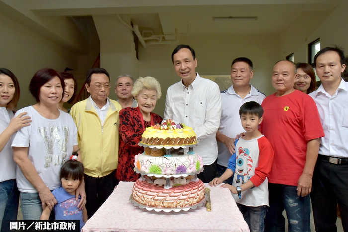 新北市首宗簡易都更案 完工歡喜入厝！