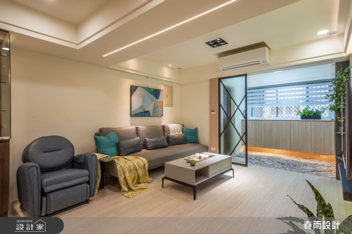 把收納雜物藏起來！現代宅保留日光老屋的綠意、採光