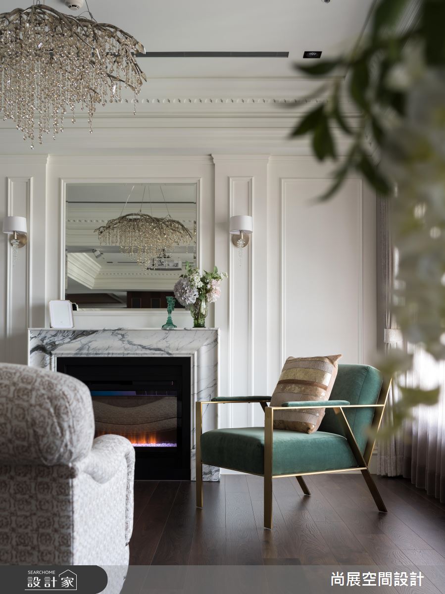 奢華、精緻不俗豔，環遊異國文化的美式風大宅 