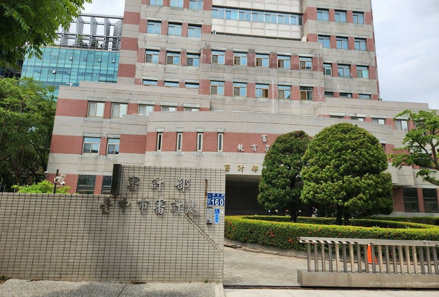 年輕人買不起房！網友提凍漲房價引社群炸鍋