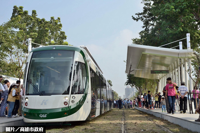 高雄輕軌完成最後初勘　拚9月底全線通車!