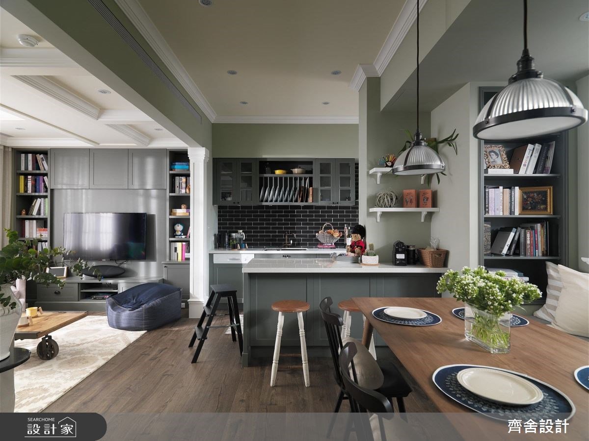 愜意悠活的慢日常由清新美式宅開始！臨窗臥榻、開放式餐廚讓家中處處皆...