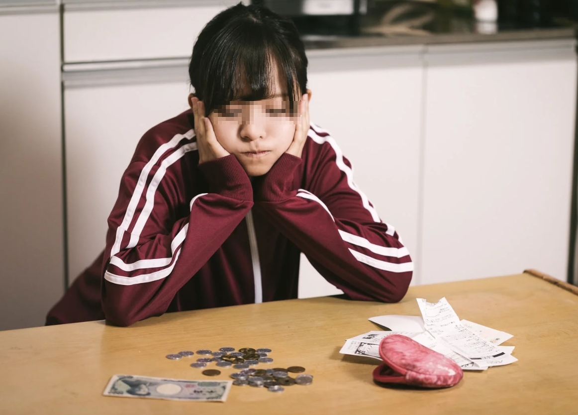 家擁2間房！同學狂酸「有錢小公主」 女大生委屈：節儉苦過來的