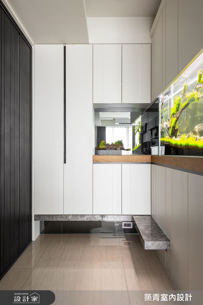 黑鐵書房 X 石皮電視牆！許你一間男人味十足的現代風