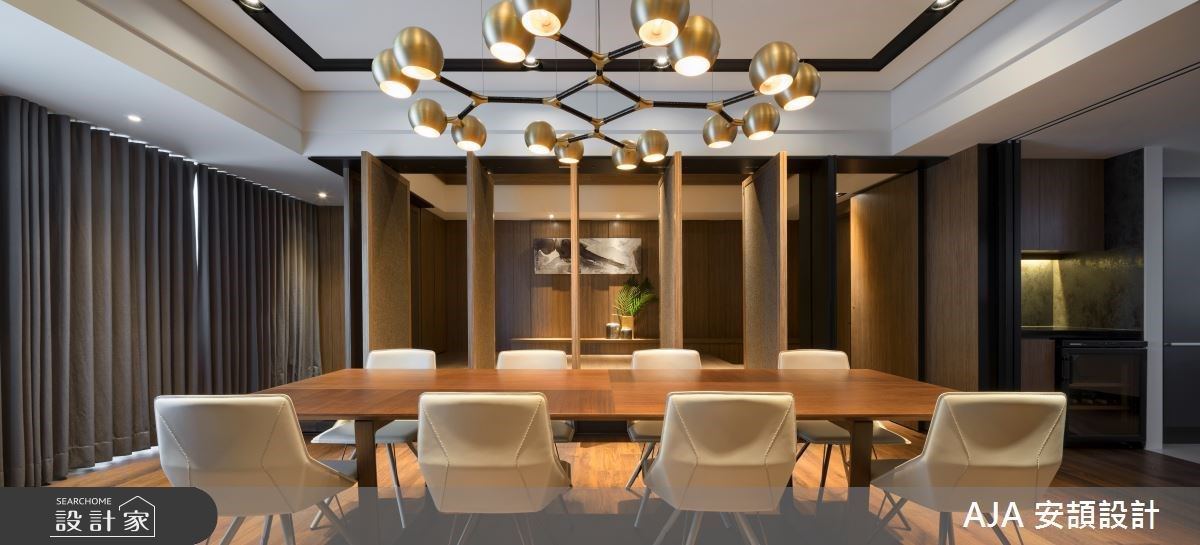 大面窗景帶你擁抱森林綠意！在靜謐茶室的開闔之間，寫下百坪飯店風大宅...